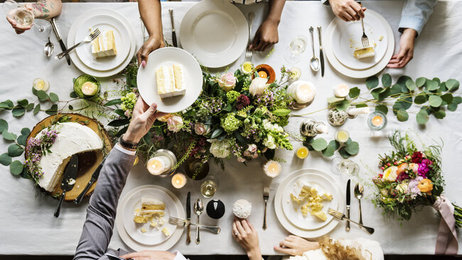 Como calcular a quantidade de comida do casamento?